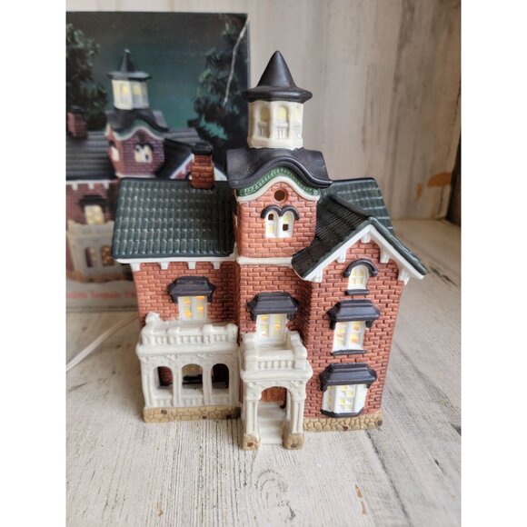 Dickens Victorian house ceramic Vintage village accessory Xmas - Picture 1 of 7